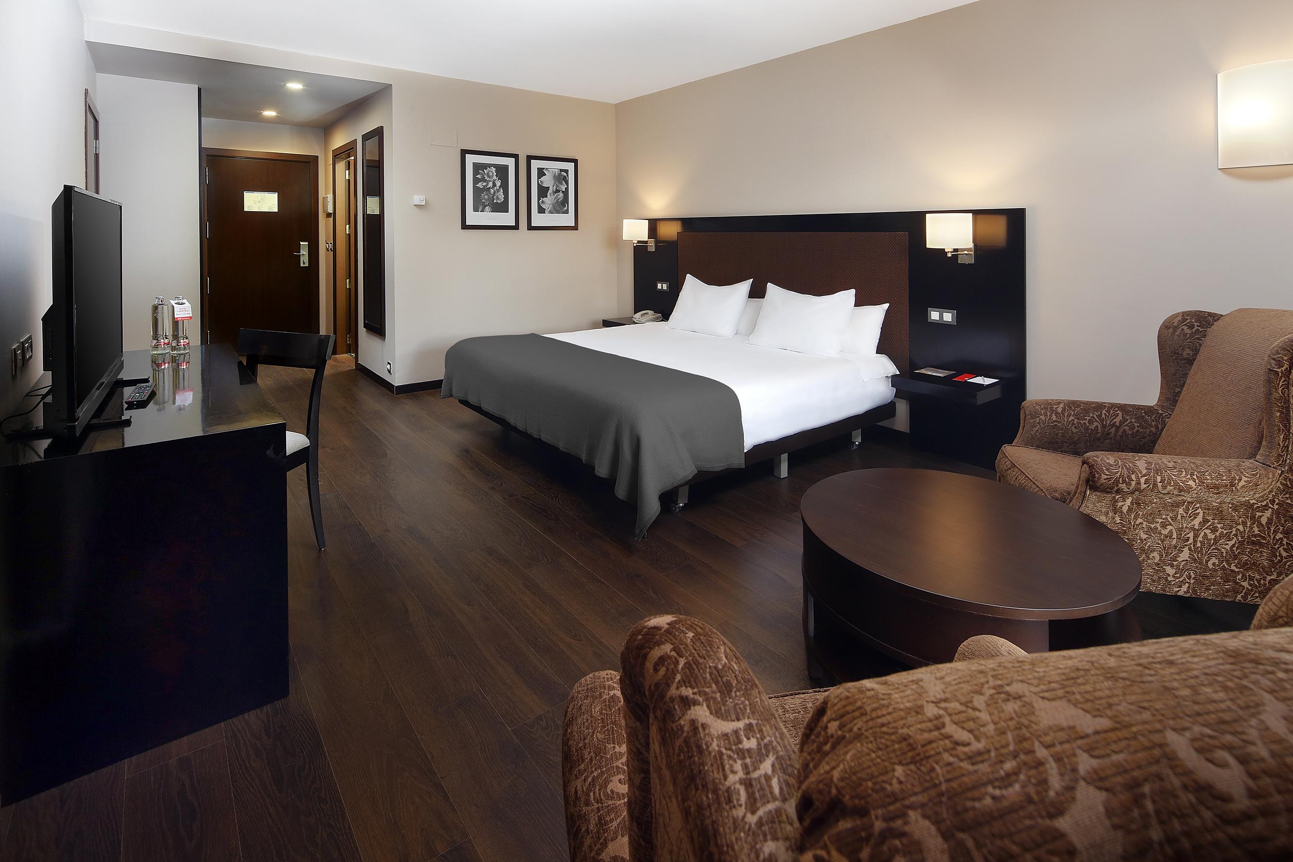 Hotel Hg Alto Aragón 4*