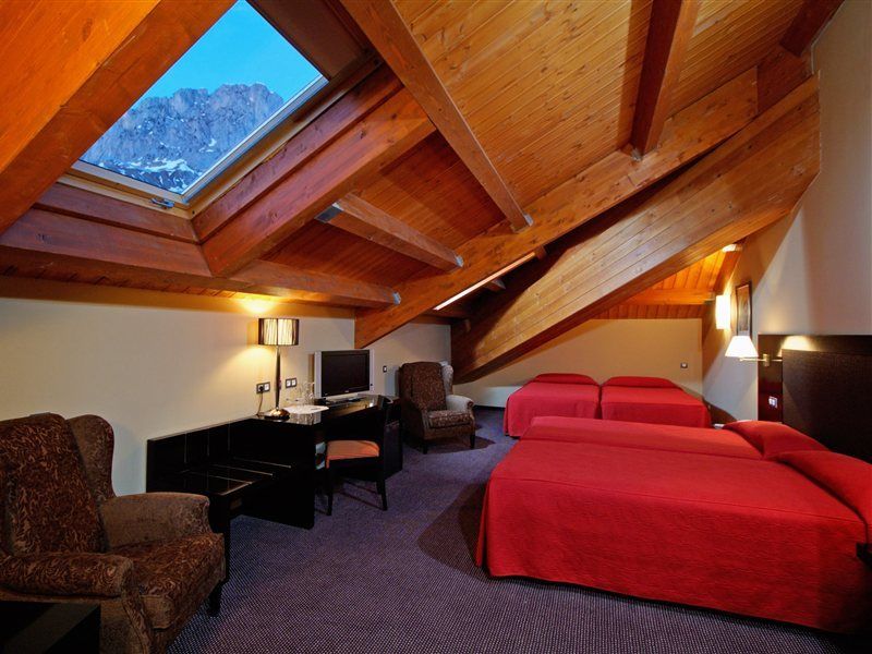 Hotel Hg Alto Aragón